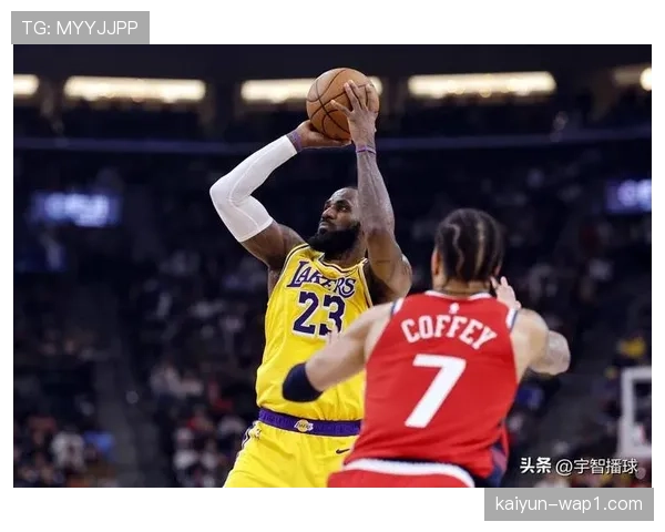 湖人125-122加时险胜快船 东契奇38分11助展现领袖价值